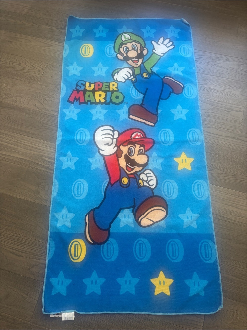 Nintendo | Super Mario 2019 Blue Beach Towel with Mario & Luigi